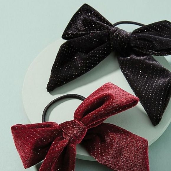 Anthropologie Shimmer Velvet Bow Pony Holder (2)